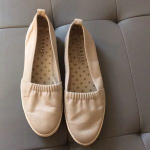 Cotton slip ons